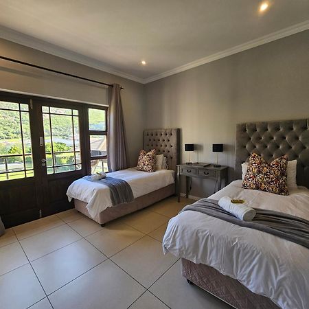 Seventeen Whale Rock Gardens With Back Up Power For Loadshedding Plettenberg Bay Luaran gambar